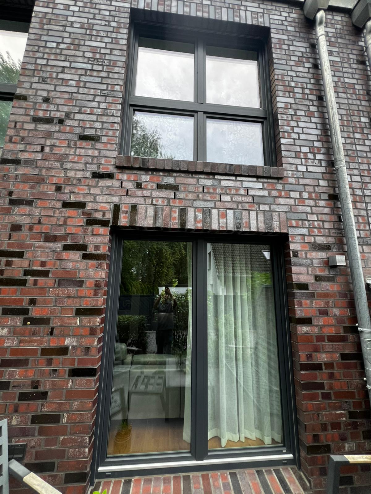 Spezialisierte Reinigung fuer stark beanspruchte Innenbereiche in Hamburg Foto 28